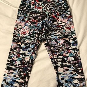 Lululemon size 8